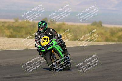 media/Oct-29-2022-CVMA (Sat) [[14c0aa3b66]]/Race 11 Amateur Supersport Open/